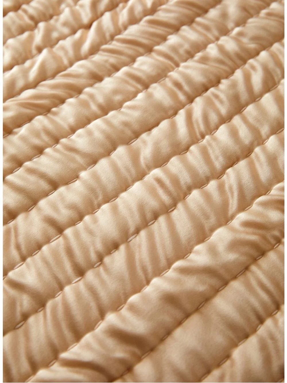 Urban Outfitters Queen Plush Ruched Peach/Sand Comforter
